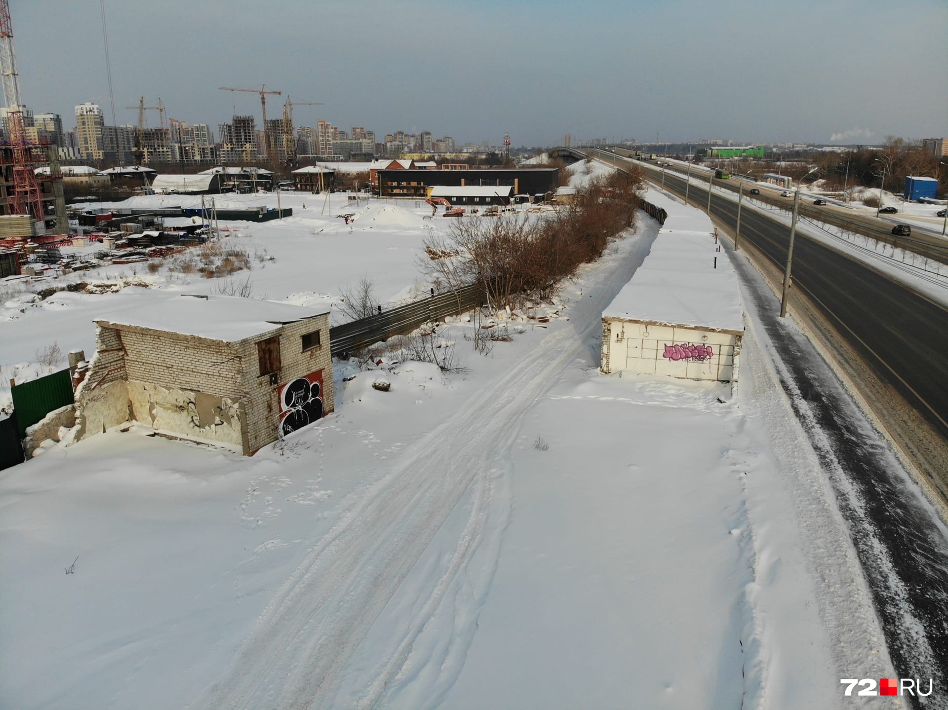 Городские власти в курсе происходящего: застройщик уведомил их заранее и планирует совместные дорожные работы Городские власти в курсе происходящего: застройщик уведомил их заранее и планирует совместные дорожные работы