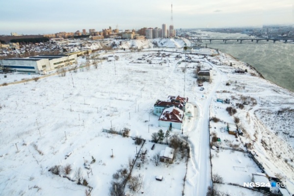 До ближайшего детского сада в Академгородке — более километра До ближайшего детского сада в Академгородке — более километра