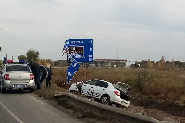 Авария произошла в Среднеахтубинском районе Авария произошла в Среднеахтубинском районе