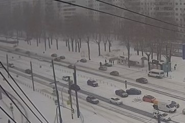 ДТП произошло сегодня днем на улице Братьев Кашириных ДТП произошло сегодня днем на улице Братьев Кашириных