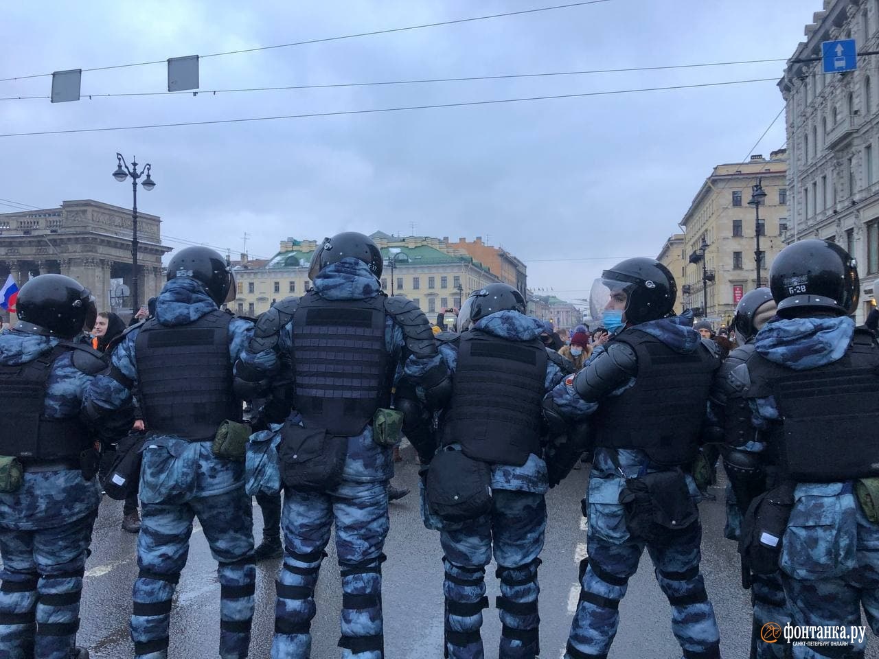 Новости спб последние свежие события. Фонтанка полиция СПБ. Акции протеста. Новости сегодня последние свежие события.