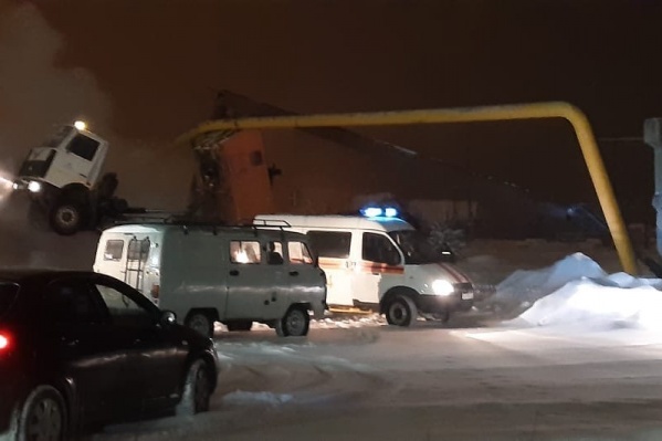 Труба повреждена Труба повреждена