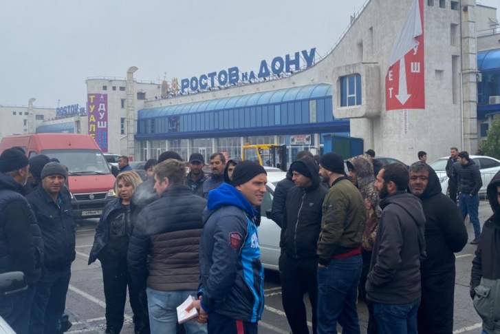 Предприниматели пытаются защитить свои права Предприниматели пытаются защитить свои права