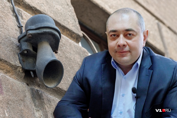Дмитрий Трофимов стал голосом воздушной тревоги Волгоградской области в 2008 году Дмитрий Трофимов стал голосом воздушной тревоги Волгоградской области в 2008 году