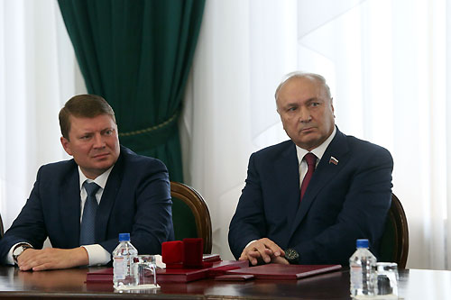 Петр Пимашков с нынешним мэром города Сергеем Ереминым 