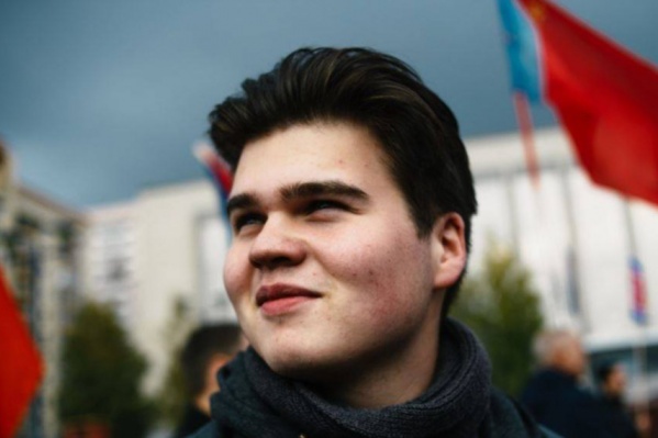 Представитель прокуратуры пришел к матери журналиста Представитель прокуратуры пришел к матери журналиста