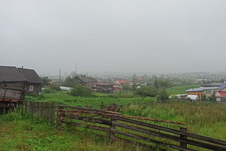 В Гарях стоит запах гари В Гарях стоит запах гари