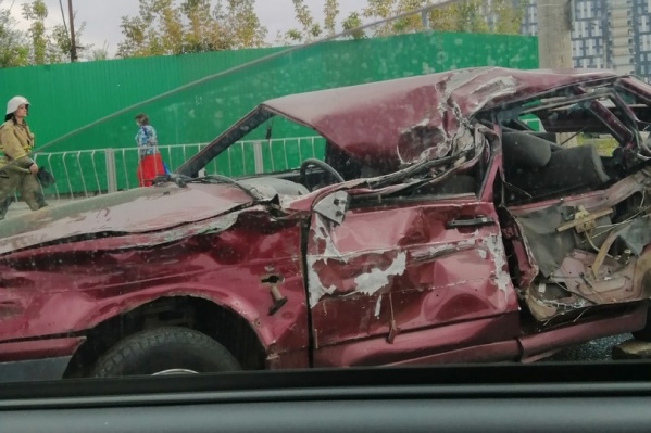 Удар пришелся в левую сторону Удар пришелся в левую сторону