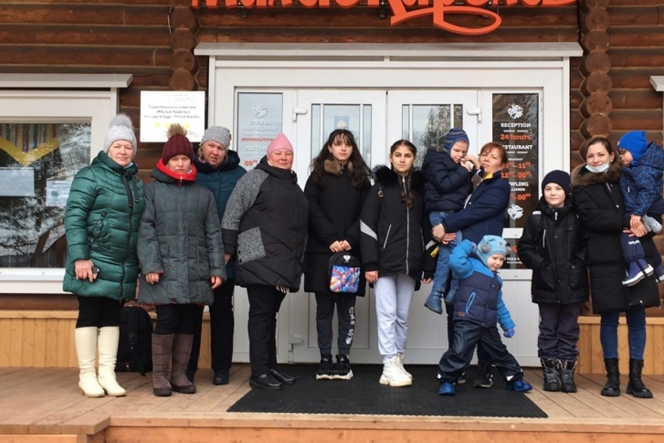 Первый выезд семей из Новодвинска благодаря проектам организации «Добрый лучик» состоялся в декабре, второй — весной. Сейчас поездки станут регулярными