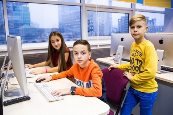 В Челябинске занимаются с детьми <nobr>с 4</nobr> <nobr>до 14 лет</nobr>, им помогают развить софт-скиллы <nobr>и привить</nobr> любовь к школьным дисциплинам В Челябинске занимаются с детьми <nobr>с 4</nobr> <nobr>до 14 лет</nobr>, им помогают развить софт-скиллы <nobr>и привить</nobr> любовь к школьным дисциплинам