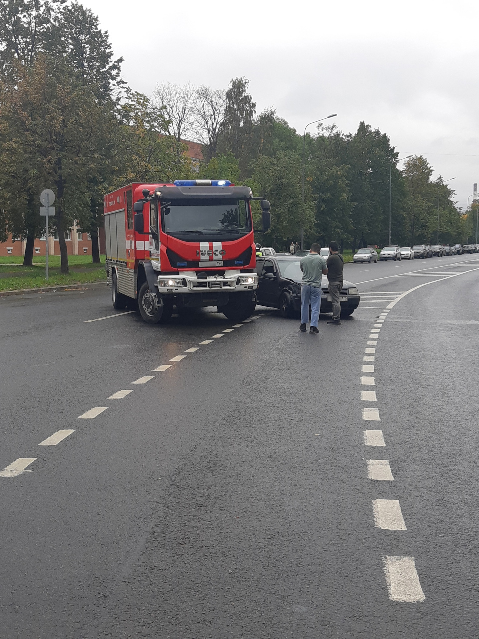 Фольксваген» не проскочил перед пожарной машиной на Дальневосточном  проспекте | 09.09.2021 | Санкт-Петербург - БезФормата