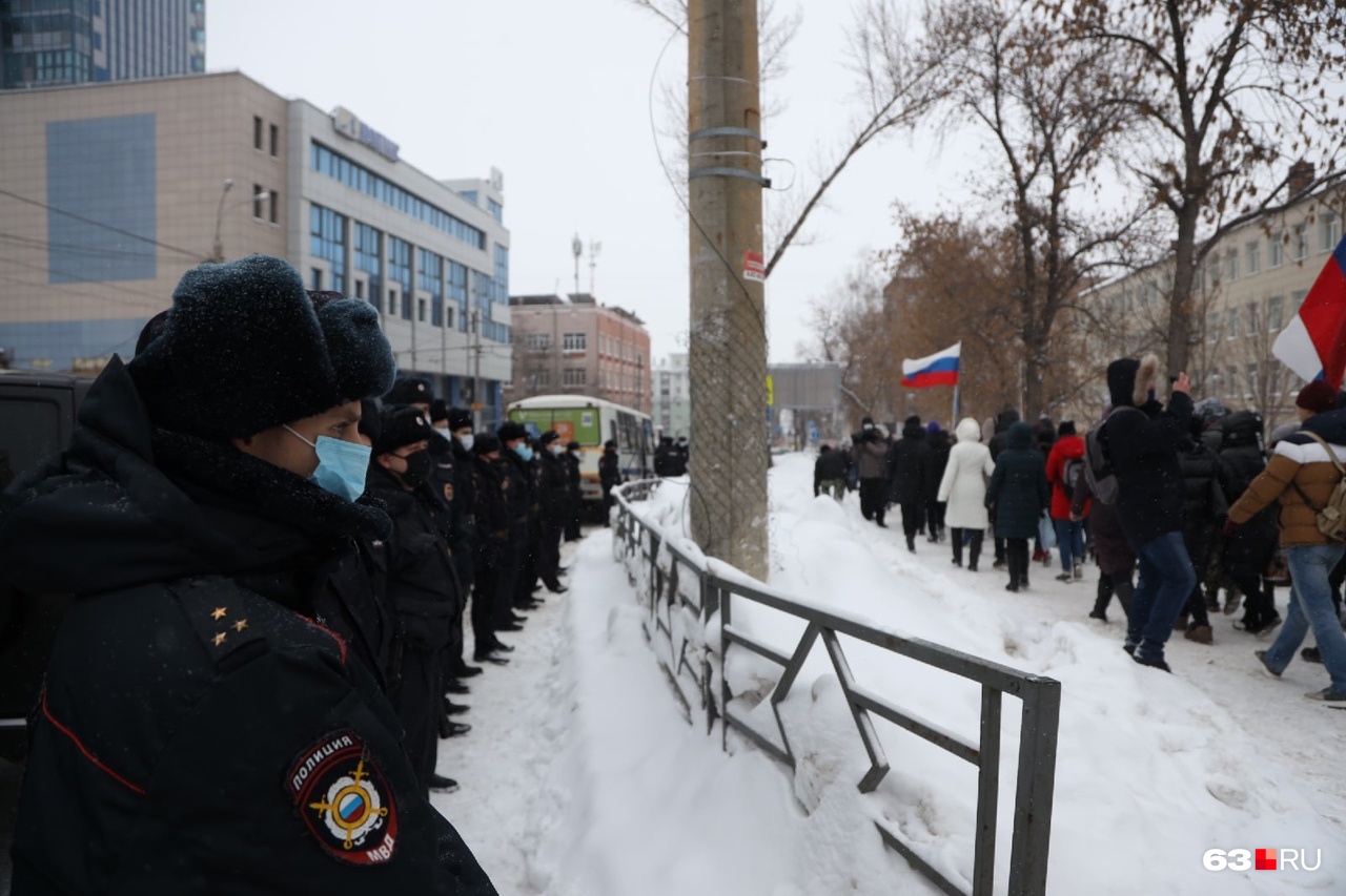 Строго по тротуару Строго по тротуару