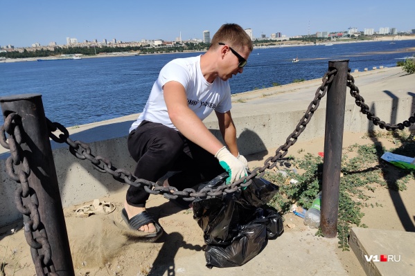 Повторяющий подвиг «Чистомэна» Виталий Буц старается не показывать лица Повторяющий подвиг «Чистомэна» Виталий Буц старается не показывать лица