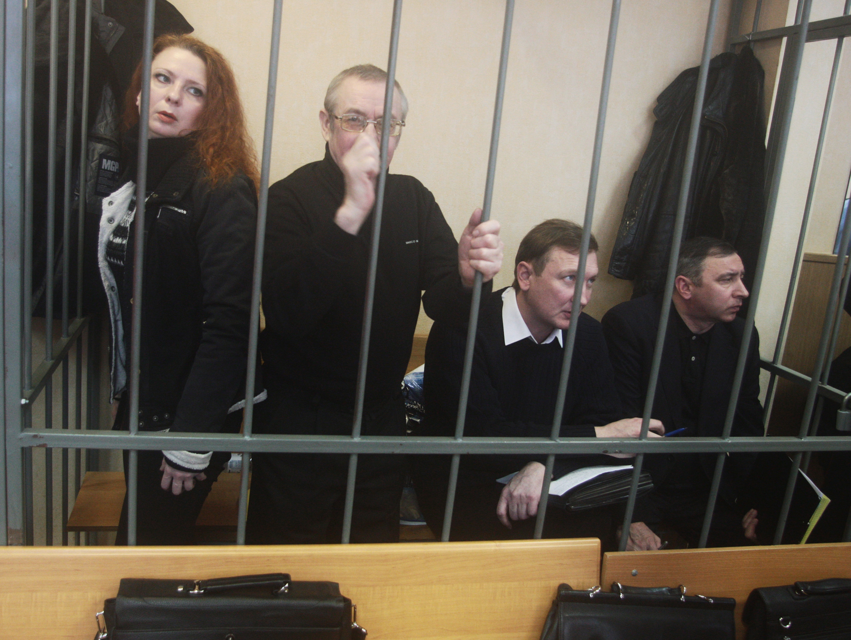 По словам людей, потерявших в этой катастрофе близких, виновные выплатили им сущие копейки