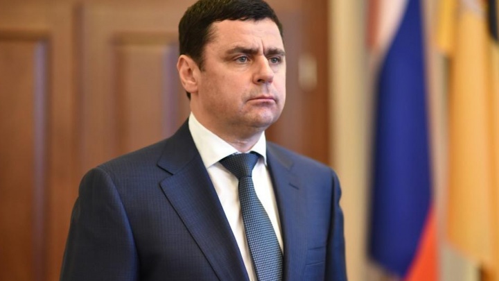 Губернатор Ярославской области Дмитрий Миронов ушел в отставку. И был назначен помощником Путина