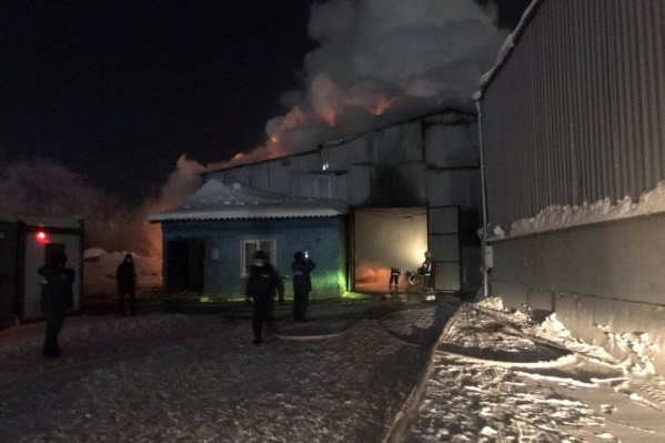 Общая площадь пожара составила 375 квадратных метров Общая площадь пожара составила 375 квадратных метров