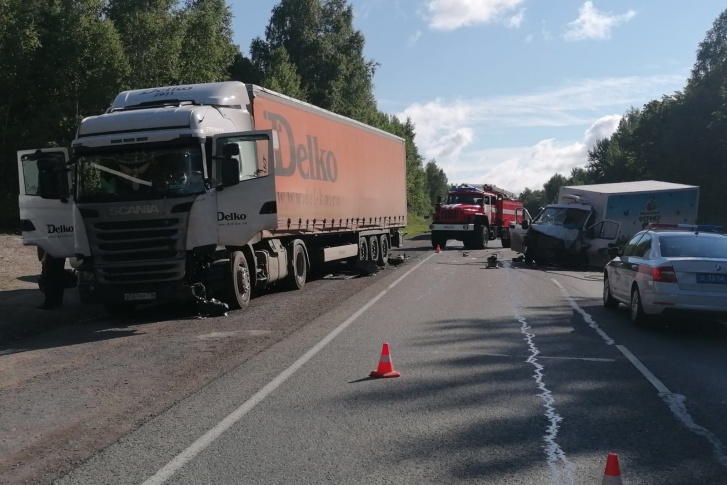 Водитель грузовика Scania при столкновении не пострадал Водитель грузовика Scania при столкновении не пострадал