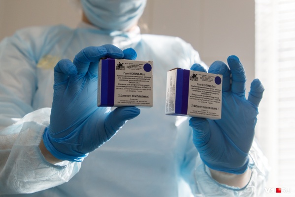Вакцинация проводится в два этапа Вакцинация проводится в два этапа