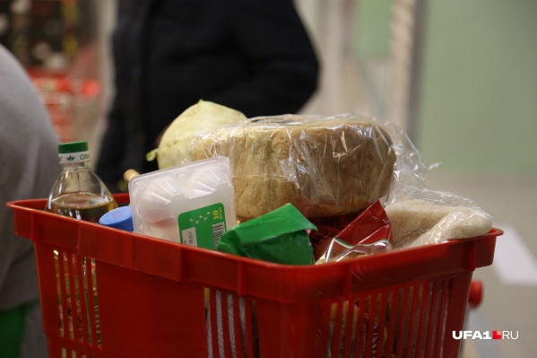 По словам экономиста, яйца и мясо подорожали из-за высокой стоимости корма для животных По словам экономиста, яйца и мясо подорожали из-за высокой стоимости корма для животных