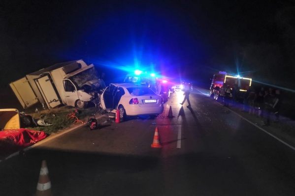 Авария случилась поздно вечером Авария случилась поздно вечером