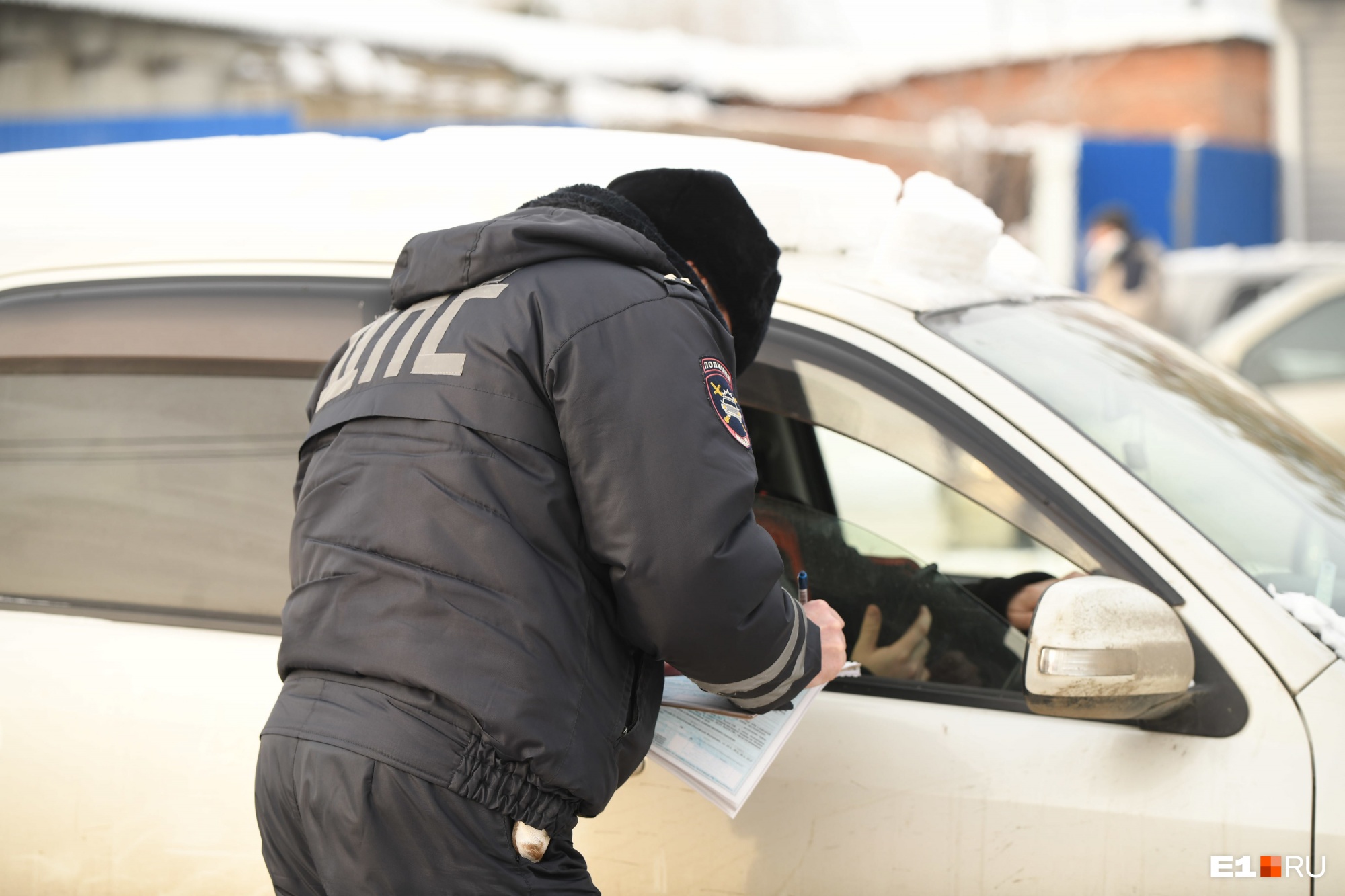 Капитан полиции Екатеринбурга нашел угнанную Toyota Camry и ездил на ней несколько месяцев