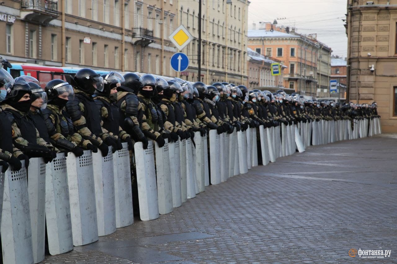 В Санкт-Петербурге полиции потребовалось подкрепление 