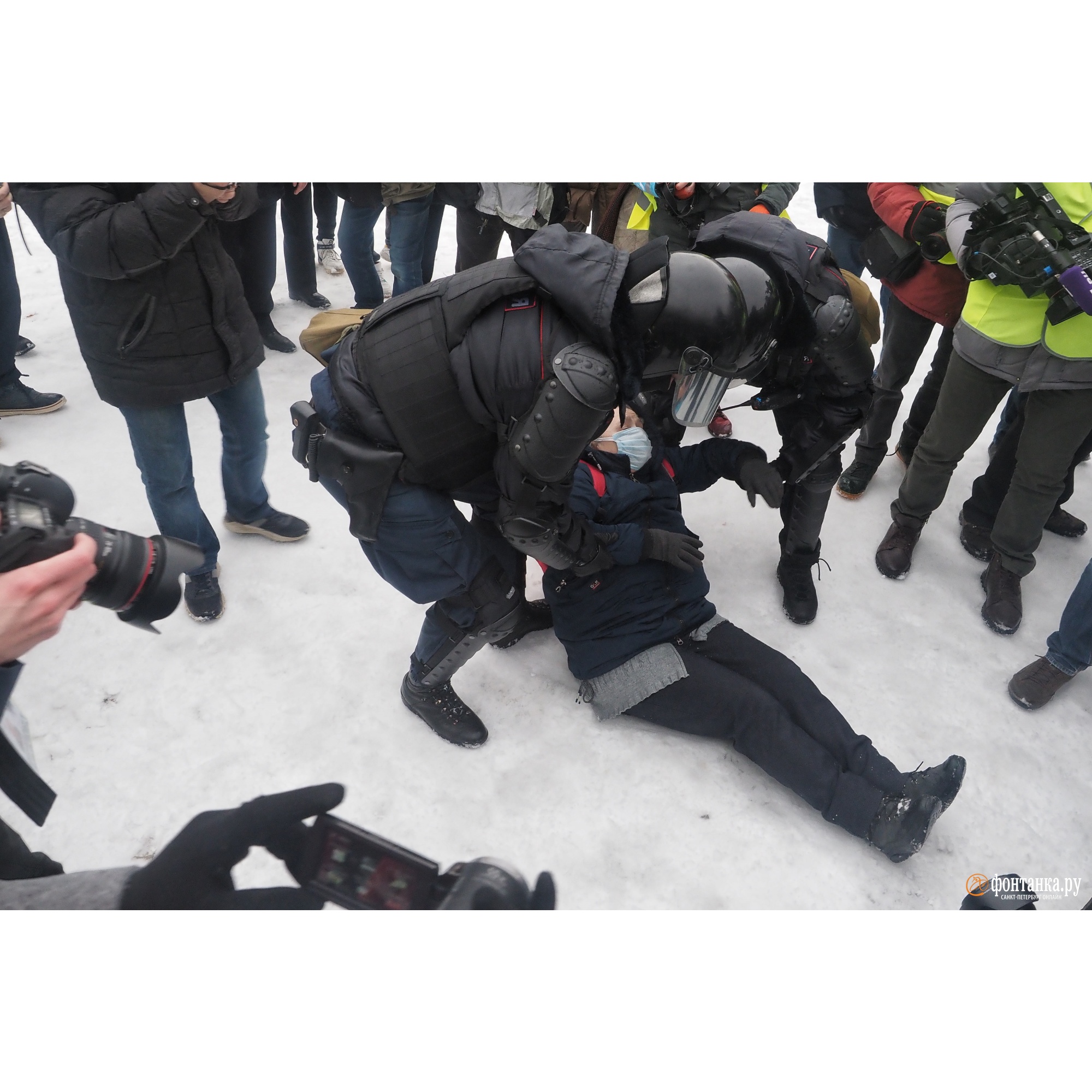Популярные новости дня. Задержания протесты 23 января 2021. Последние новости Петербурга. Жесткие кадры с протестов.