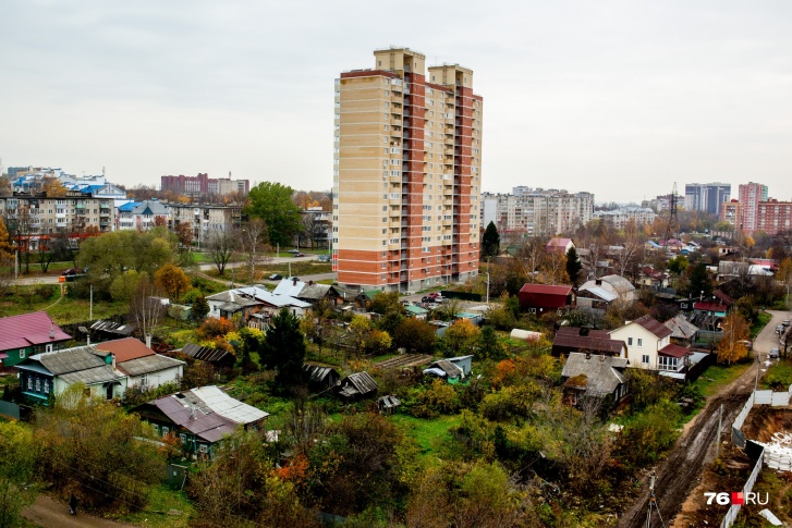 Ситуация в микрорайоне на Суздалке накаляется между жителями частного сектора и многоэтажек