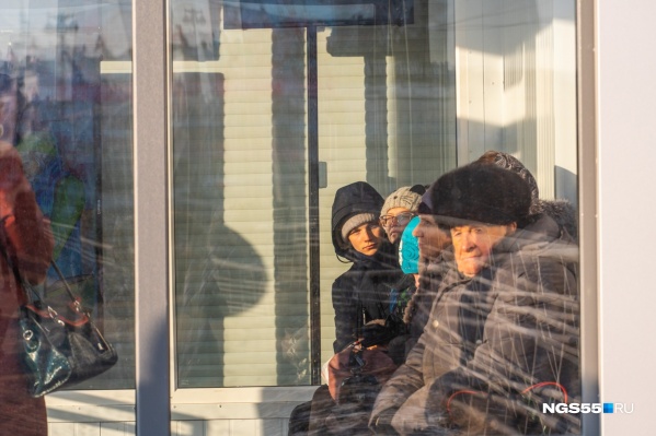 Теплых остановок в городе становится всё больше, но не всё проходит гладко Теплых остановок в городе становится всё больше, но не всё проходит гладко 
