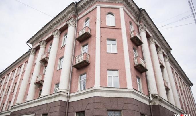 В Ярославле власти разрешили отдать здание детской больницы под кафе и магазины