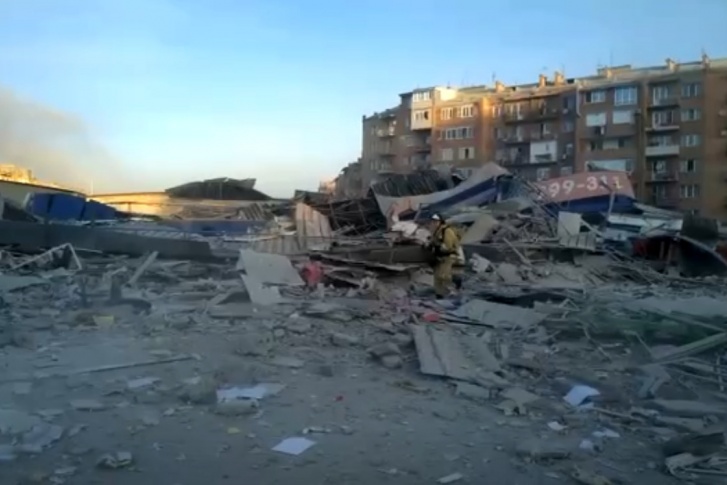 Взрыв уничтожил продуктовый магазин