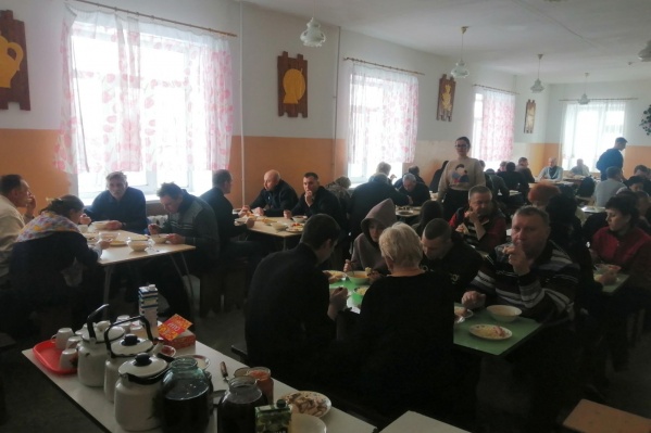 Проблем с продуктами для попавших в беду <nobr class="_">нет —</nobr> помогают с этим все неравнодушные Проблем с продуктами для попавших в беду <nobr class="_">нет —</nobr> помогают с этим все неравнодушные