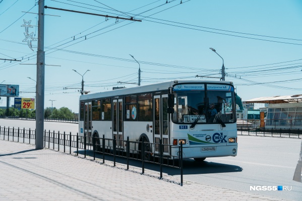 Автобус <nobr class="_">№ 110</nobr> поедет до Бархатовой Автобус <nobr class="_">№ 110</nobr> поедет до Бархатовой