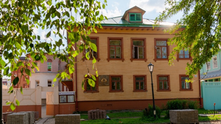 Школу народных ремесел на Чумбарова-Лучинского отремонтируют за 19,5 миллиона рублей