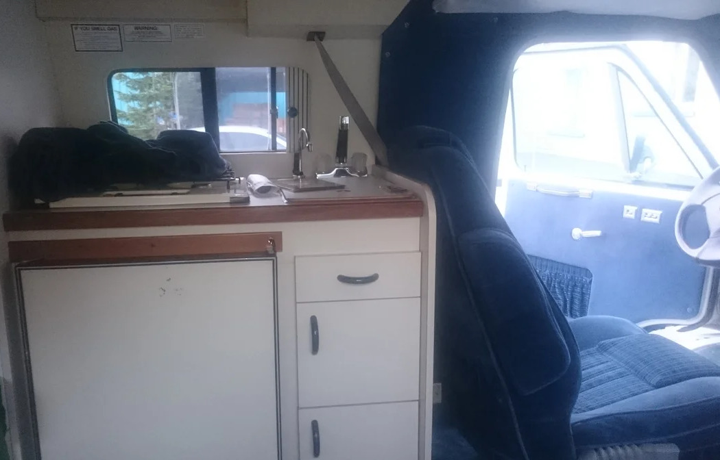 Внутри GMC Vandura Внутри GMC Vandura