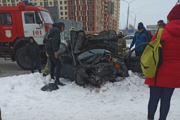 Авария произошла на проспекте Фрунзе Авария произошла на проспекте Фрунзе 