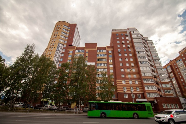 В одном из корпусов высотки на Чернышевского жильцы остались без тепла и горячей воды. Рассказываем, почему так вышло В одном из корпусов высотки на Чернышевского жильцы остались без тепла и горячей воды. Рассказываем, почему так вышло