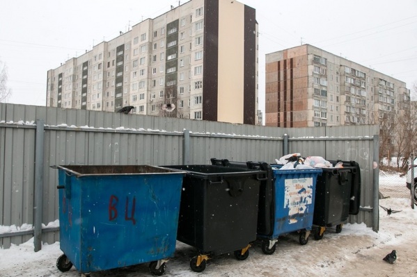 В Кургане установлен 2801 контейнер для мусора. Один из таких баков стал предметом для судебного спора между горожанином и регоператором В Кургане установлен 2801 контейнер для мусора. Один из таких баков стал предметом для судебного спора между горожанином и регоператором