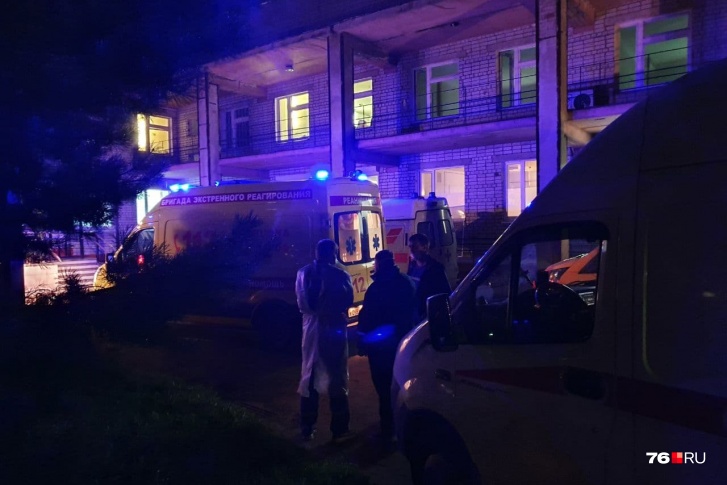 Следователи назвали причину возгорания в больнице Следователи назвали причину возгорания в больнице