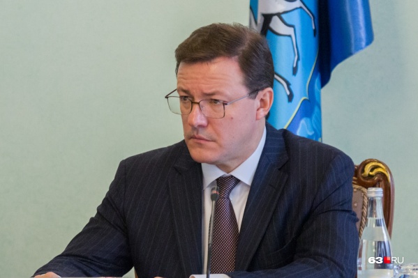 Дмитрий Азаров поручил оказать всю необходимую помощь и поддержку пострадавшим в массовой аварии в Отрадном Дмитрий Азаров поручил оказать всю необходимую помощь и поддержку пострадавшим в массовой аварии в Отрадном