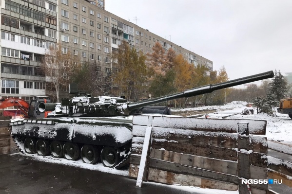 Когда Т-80 вернут на место — неизвестно Когда Т-80 вернут на место — неизвестно