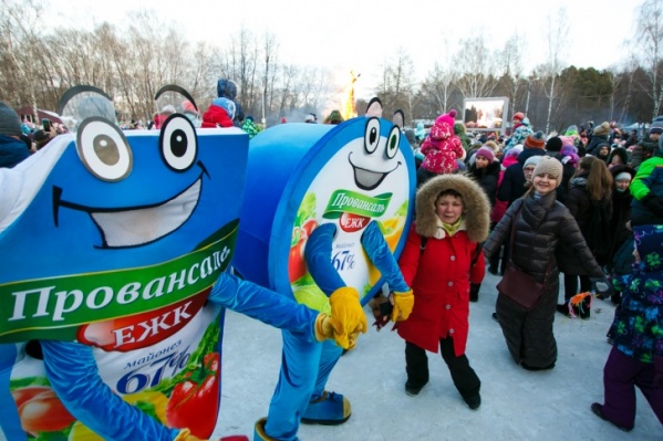 Жировой комбинат выпускает масло, майонез, кетчуп и горчицу Жировой комбинат выпускает масло, майонез, кетчуп и горчицу