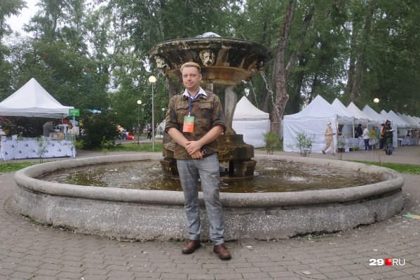 Александр Пелевин — один из главных писателей современности. Жюри «Национального бестселлера» подтвердило это премией Александр Пелевин — один из главных писателей современности. Жюри «Национального бестселлера» подтвердило это премией