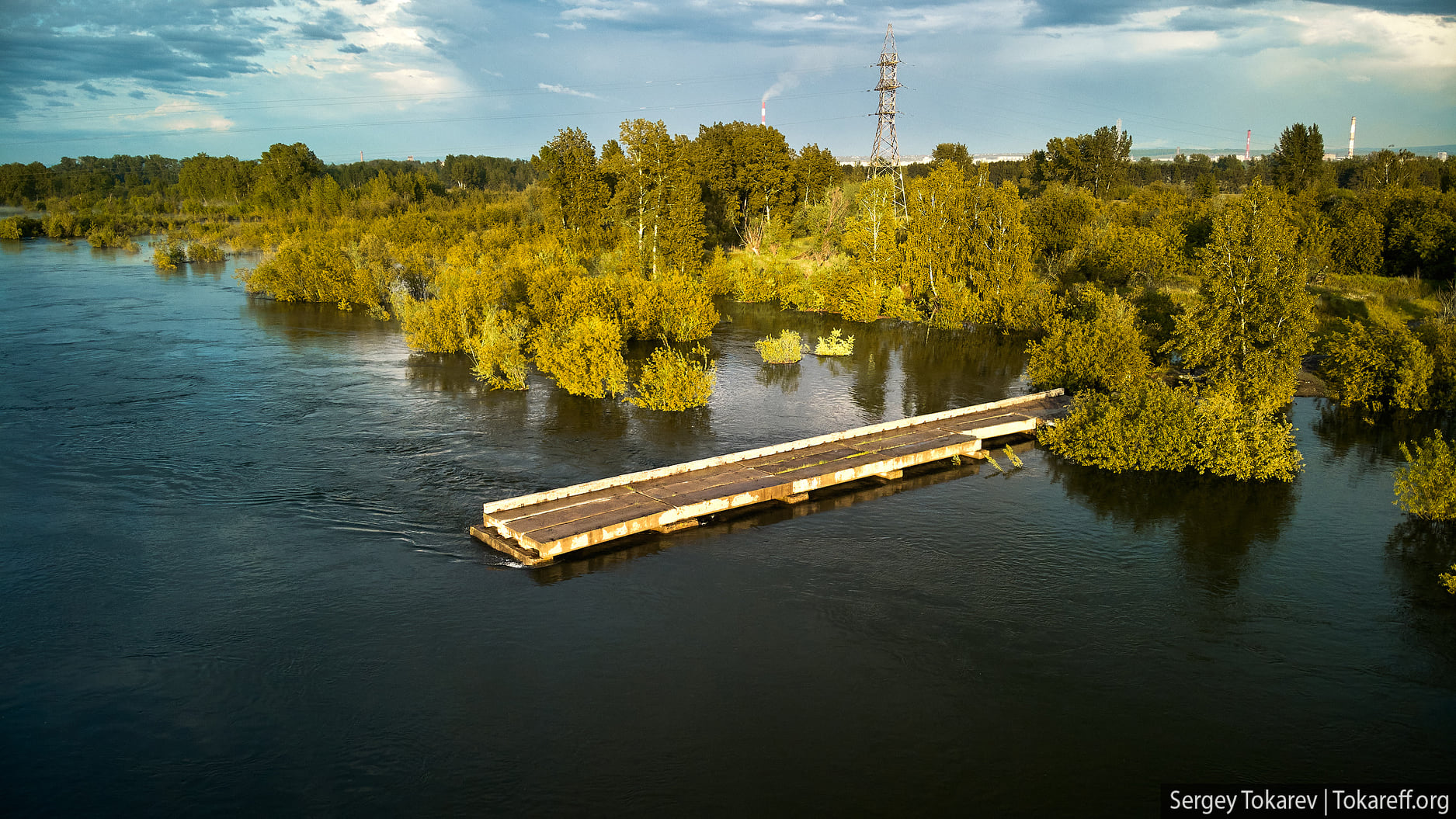 Разрушенный мост Красноярск Татышев