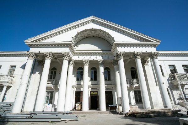 Реконструкция кинотеатра началась в 2020 году Реконструкция кинотеатра началась в 2020 году