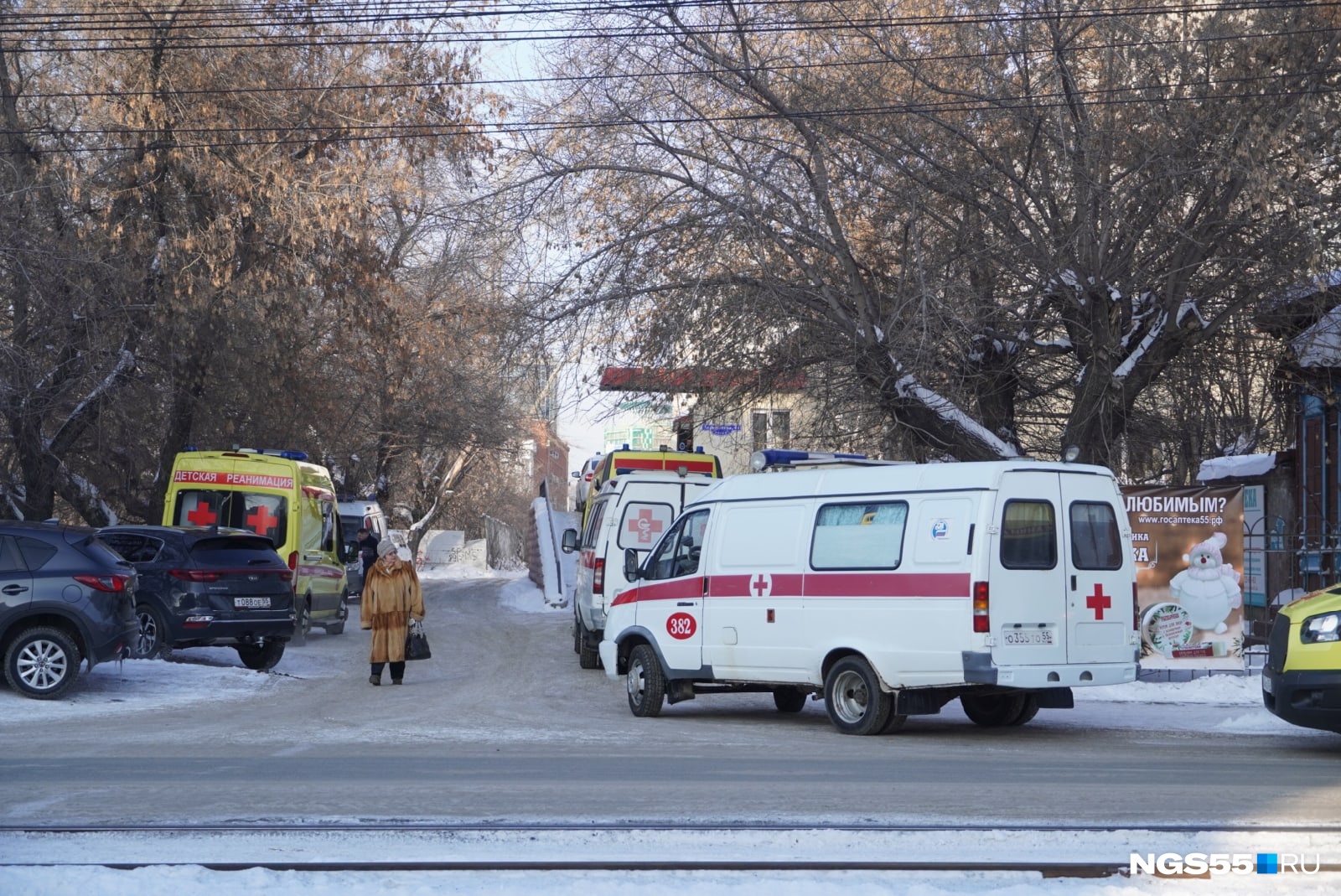 Подобная ситуация складывается уже не первый день Подобная ситуация складывается уже не первый день
