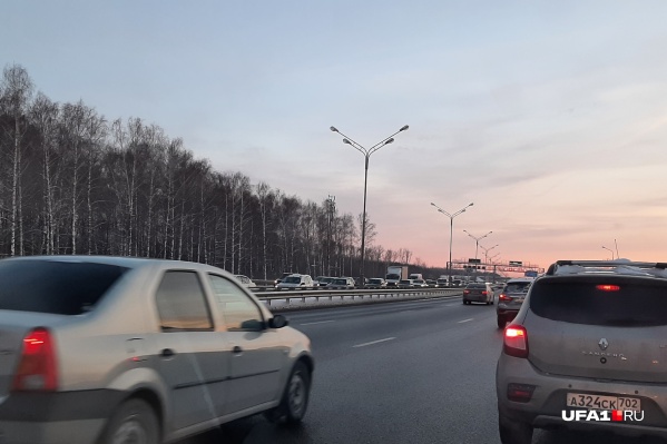 Уфимец негодует по поводу трудного движения в городе Уфимец негодует по поводу трудного движения в городе