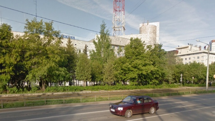 В Перми закрывают отдел регистрации ГИБДД на бульваре Гагарина