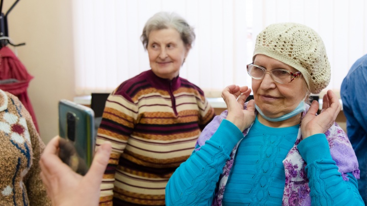 «Даже грузчиками или уборщиками не берут»: с какими проблемами в Архангельске живут люди с глухотой
