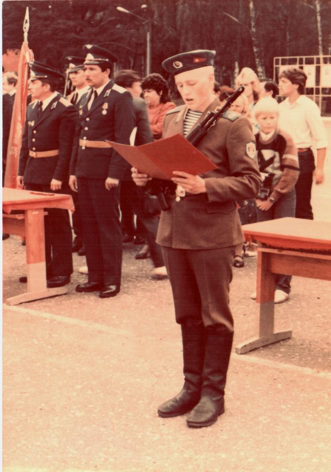 Андрей Альшевских на присяге в Бресте <nobr class="_">22 июля</nobr> 1990 года Андрей Альшевских на присяге в Бресте <nobr class="_">22 июля</nobr> 1990 года